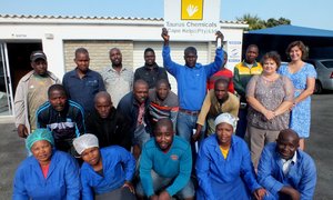 Taurus beloon werkers met aandele